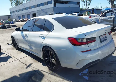 2021 BMW 3 Series M340I z USA, uszkodzony, nr VIN 3MW5U7J0XM8C11037